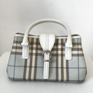 Vintage Burberry canvas bag